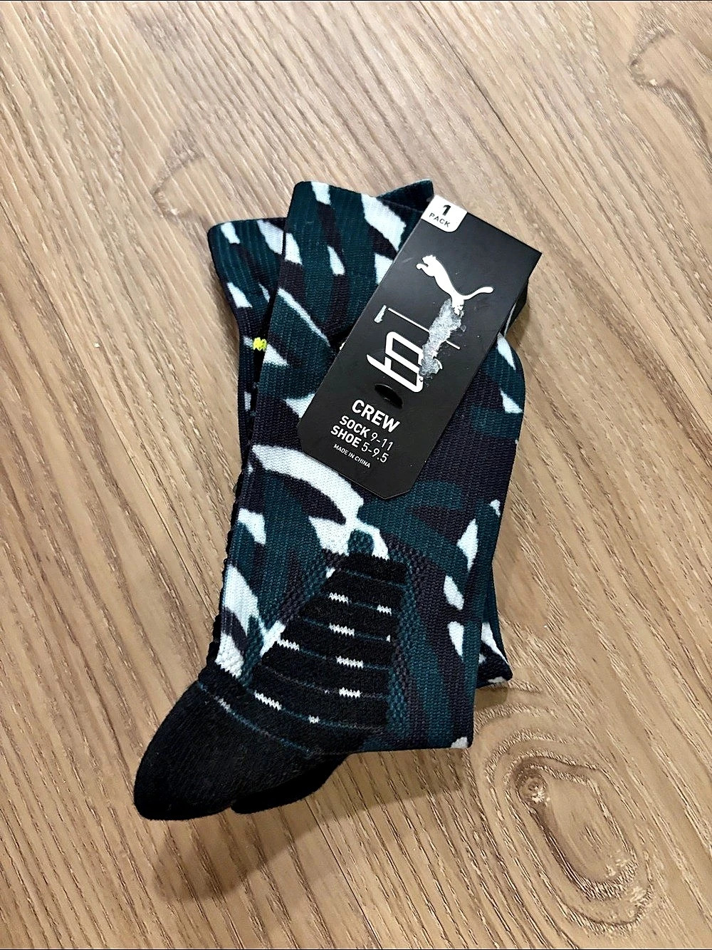 Puma Hoops Camo Crew Socks Black & Green M/L